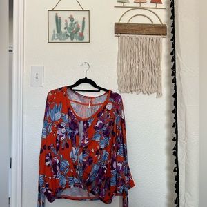 Free People Twist Front Top M